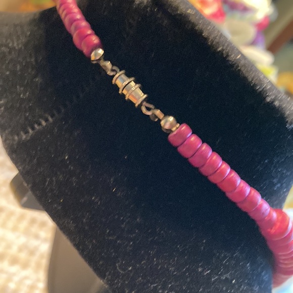 Colorful Beaded Necklace - Picture 4 of 6